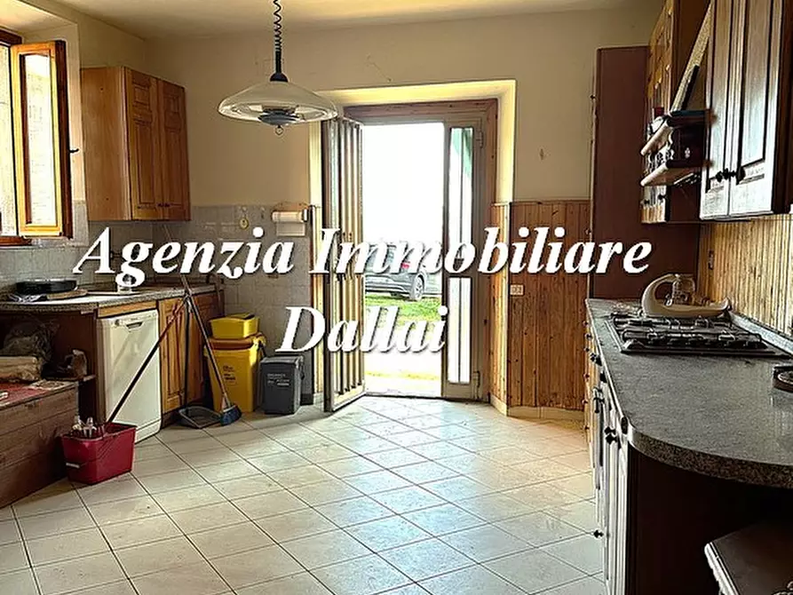 Immagine 3 di Rustico / casale in vendita  a Barberino Di Mugello