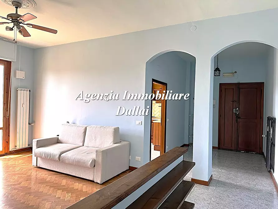 Immagine 2 di Appartamento in vendita  in Via Fratelli Cervi a Scarperia E San Piero