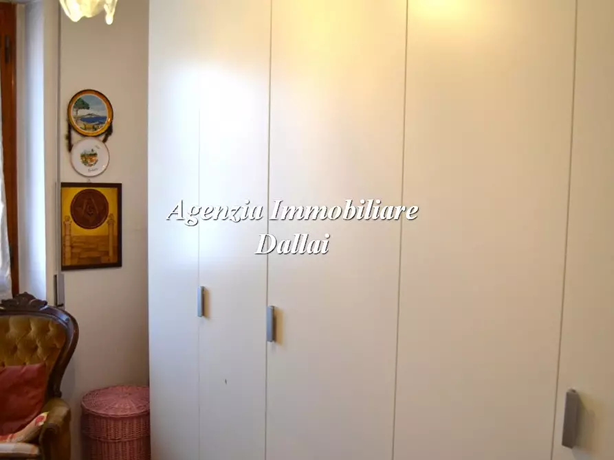 Immagine 5 di Appartamento in vendita  in Piazza Dante a Borgo San Lorenzo
