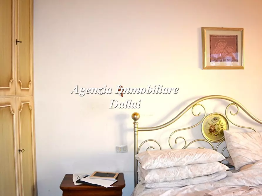Immagine 3 di Appartamento in vendita  in Piazza Dante a Borgo San Lorenzo