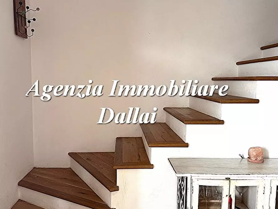 Immagine 5 di Casa indipendente in vendita  a Borgo San Lorenzo