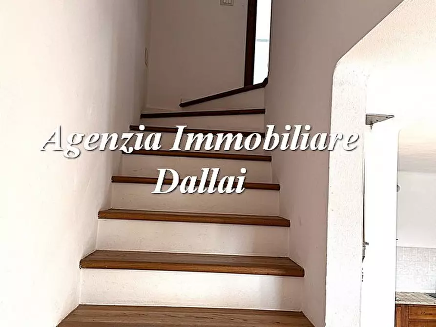 Immagine 6 di Casa indipendente in vendita  a Borgo San Lorenzo