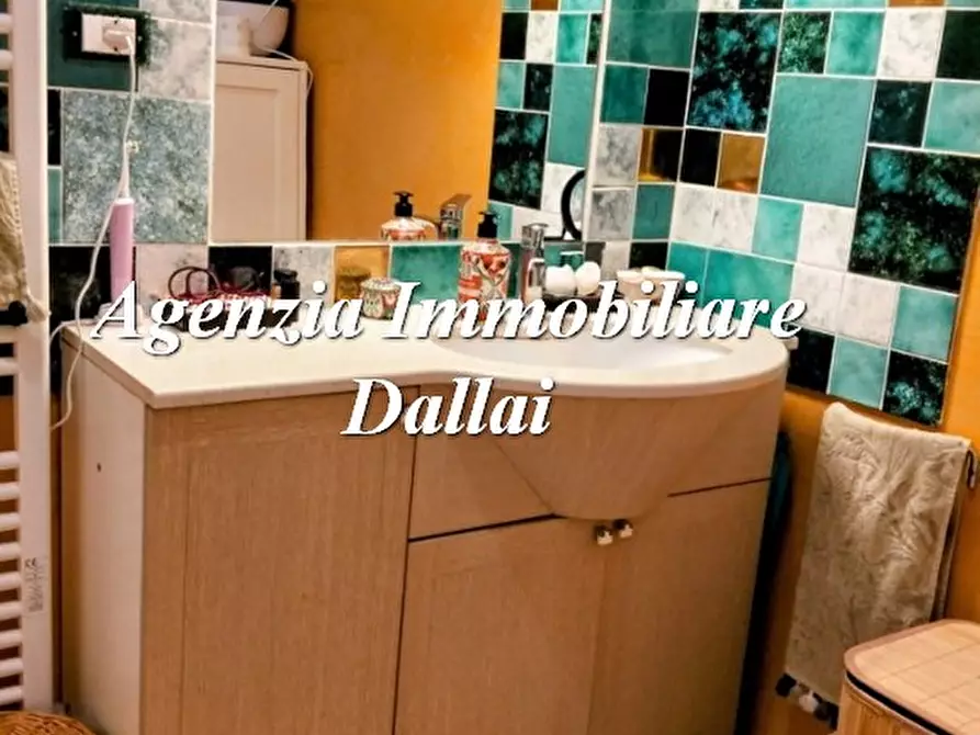 Immagine 4 di Casa indipendente in vendita  a Borgo San Lorenzo