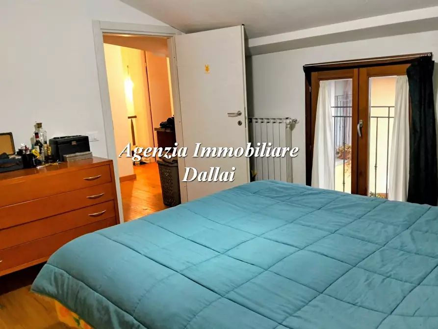 Immagine 8 di Casa indipendente in vendita  a Borgo San Lorenzo