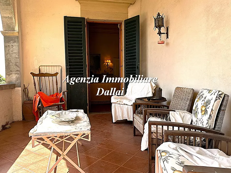 Immagine 1 di Villa in vendita  in Via Roma 29 a Scarperia E San Piero