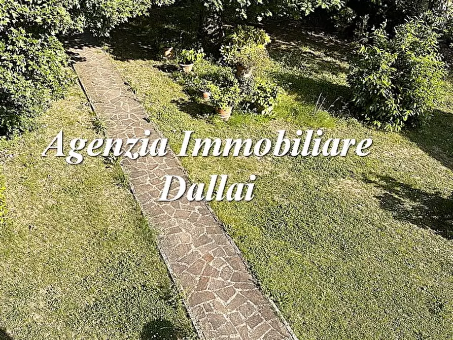 Immagine 2 di Villa in vendita  in Via Roma 29 a Scarperia E San Piero