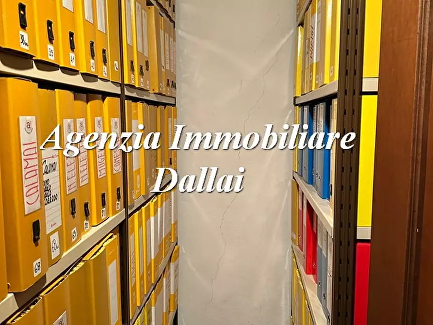 Immagine 5 di Ufficio in vendita  in Via Roma 29 a Scarperia E San Piero