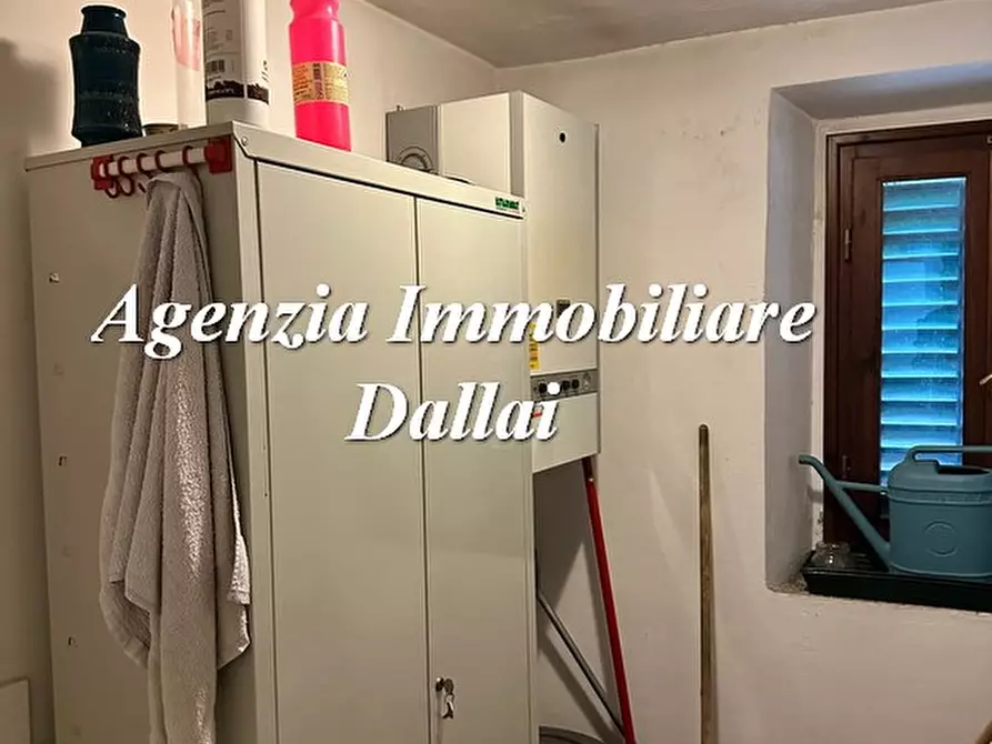 Immagine 9 di Ufficio in vendita  in Via Roma 29 a Scarperia E San Piero
