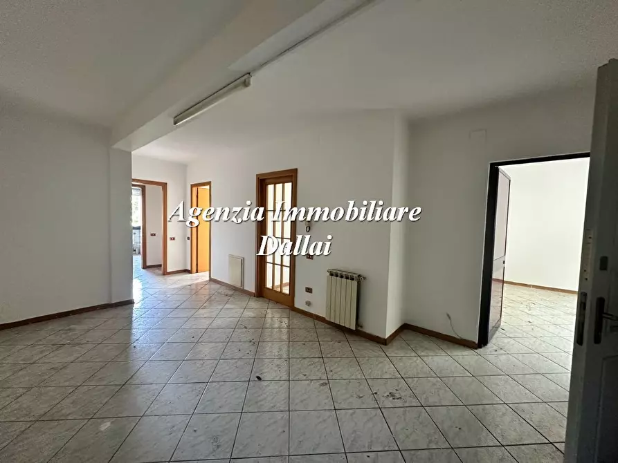 Immagine 4 di Appartamento in vendita  a Scarperia E San Piero
