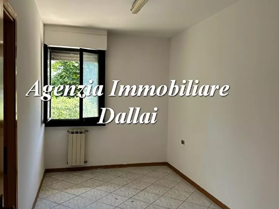 Immagine 9 di Appartamento in vendita  a Scarperia E San Piero