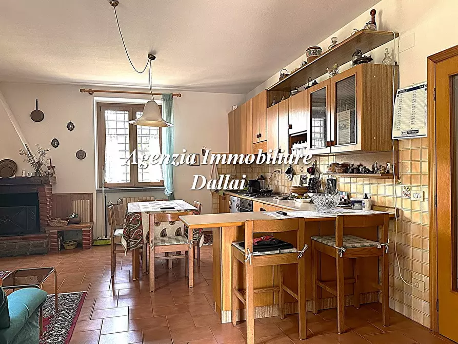 Immagine 8 di Villa in vendita  in Via Roma 29 a Scarperia E San Piero