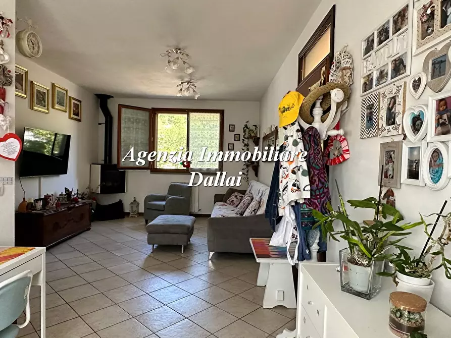 Immagine 5 di Appartamento in vendita  in Via Campomigliaio a Scarperia E San Piero