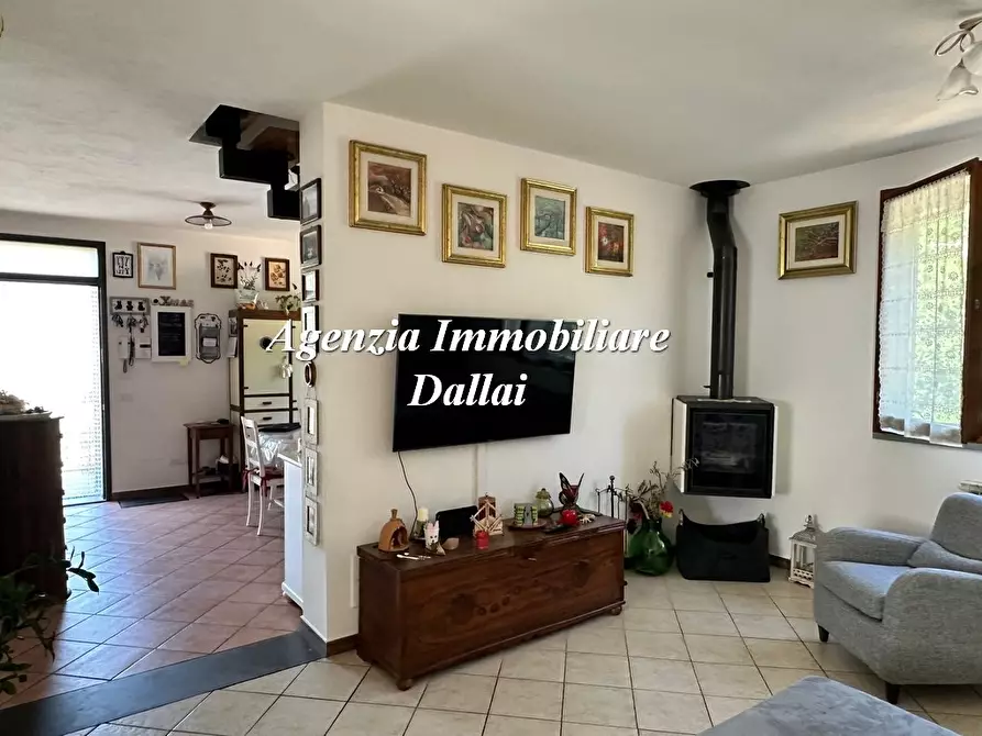 Immagine 1 di Appartamento in vendita  in Via Campomigliaio a Scarperia E San Piero