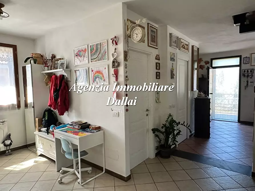 Immagine 6 di Appartamento in vendita  in Via Campomigliaio a Scarperia E San Piero