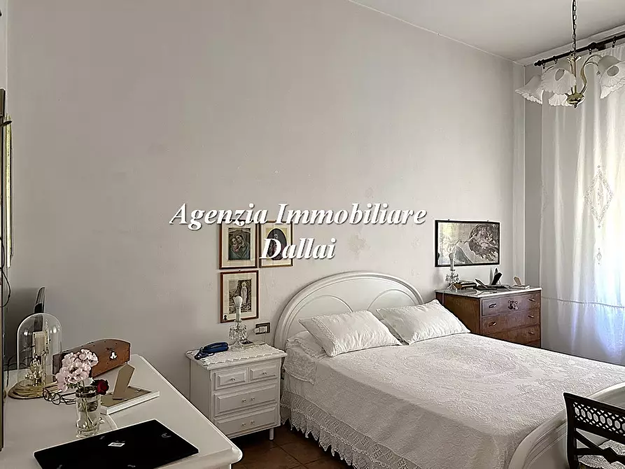 Immagine 5 di Appartamento in vendita  in Viale della Resistenza a Borgo San Lorenzo