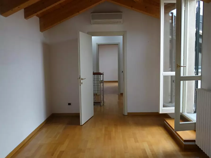 Immagine 6 di Appartamento in affitto  in Corso Milano 31 a Monza