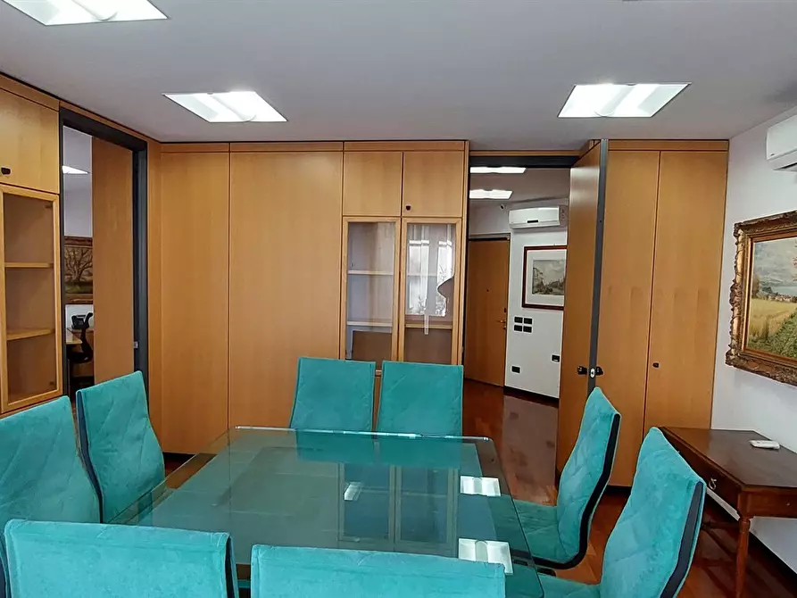 Immagine 7 di Ufficio in affitto  in Via Carlo Alberto 41 a Monza