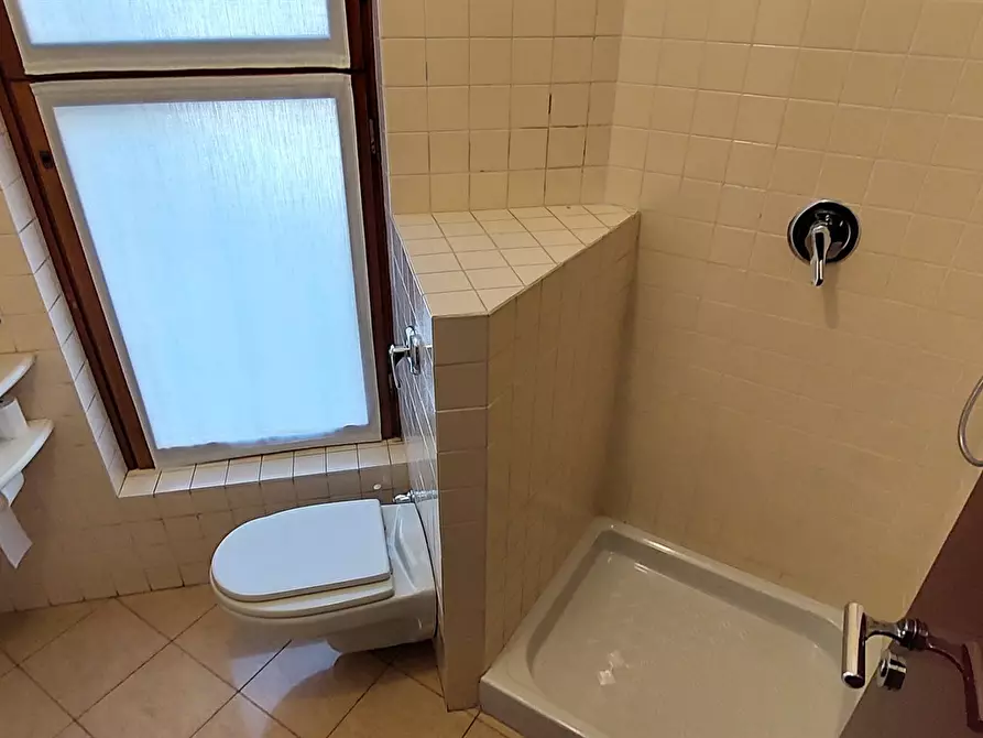 Immagine 9 di Ufficio in affitto  in Via Carlo Alberto 41 a Monza