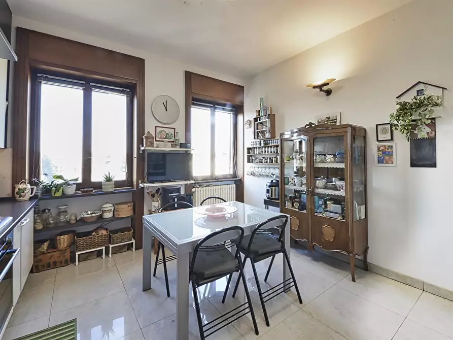 Immagine 2 di Appartamento in vendita  in Via Monte Bianco 16 a Monza