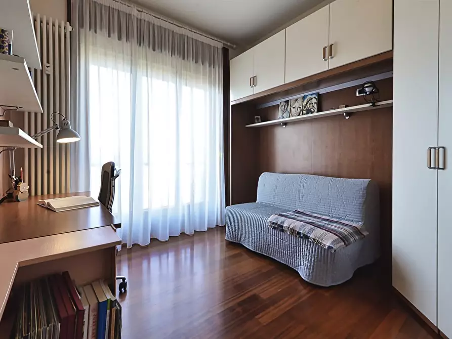 Immagine 8 di Appartamento in vendita  in Via Monte Bianco 16 a Monza