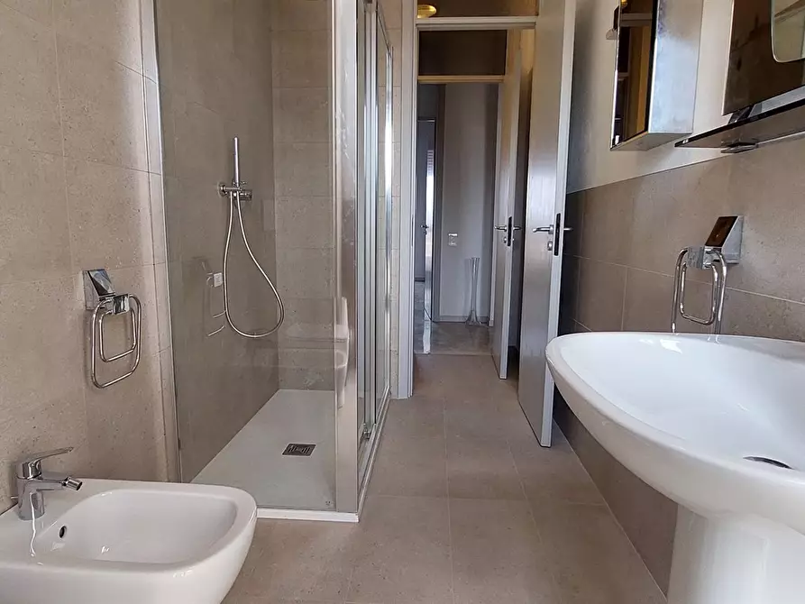 Immagine 7 di Appartamento in affitto  in Via Giosuè Carducci 13 a Villasanta