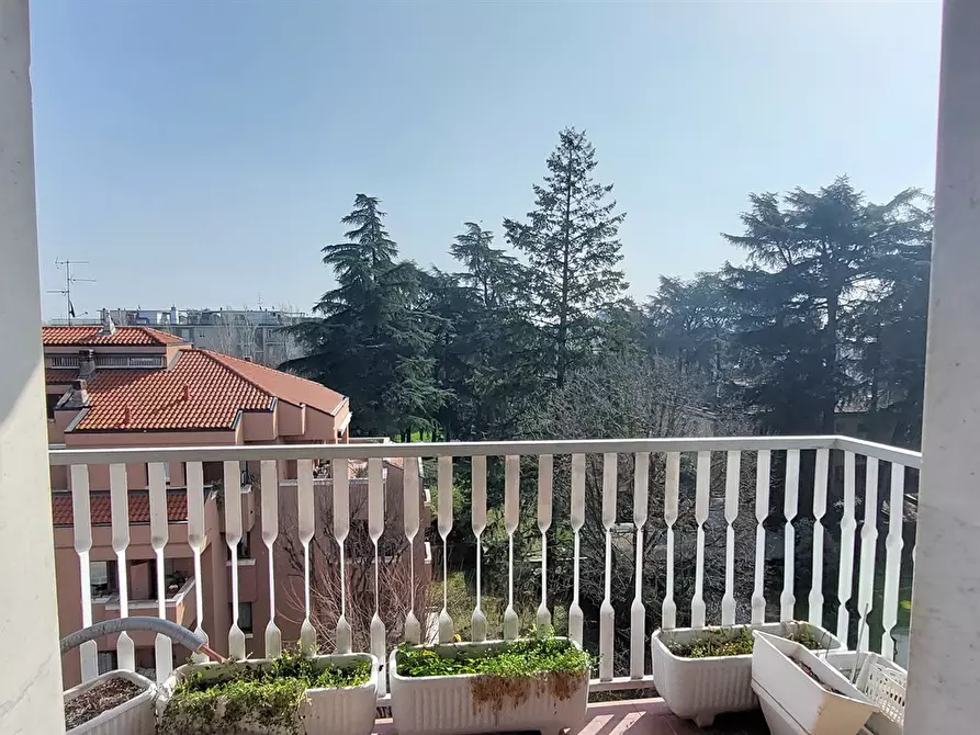 Immagine 2 di Appartamento in affitto  in Via Giosuè Carducci 13 a Villasanta