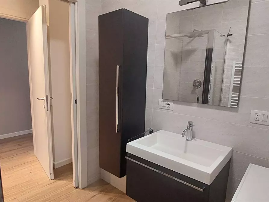 Immagine 1 di Appartamento in affitto  in Via Carlo Alberto 41 a Monza