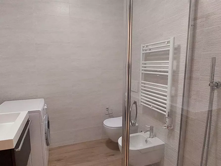 Immagine 2 di Appartamento in affitto  in Via Carlo Alberto 41 a Monza