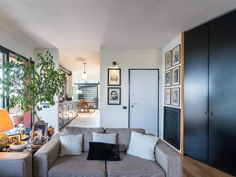 Immagine 3 di Appartamento in affitto  in via leopardi 22 a Monza