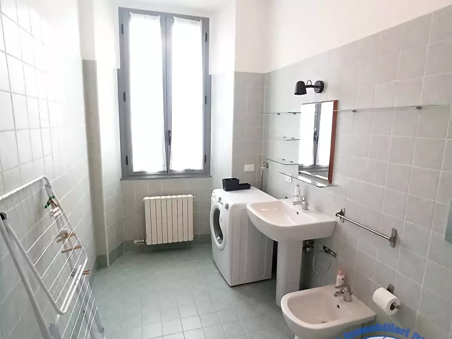Immagine 6 di Appartamento in affitto  in via enrico da monza 26 a Monza