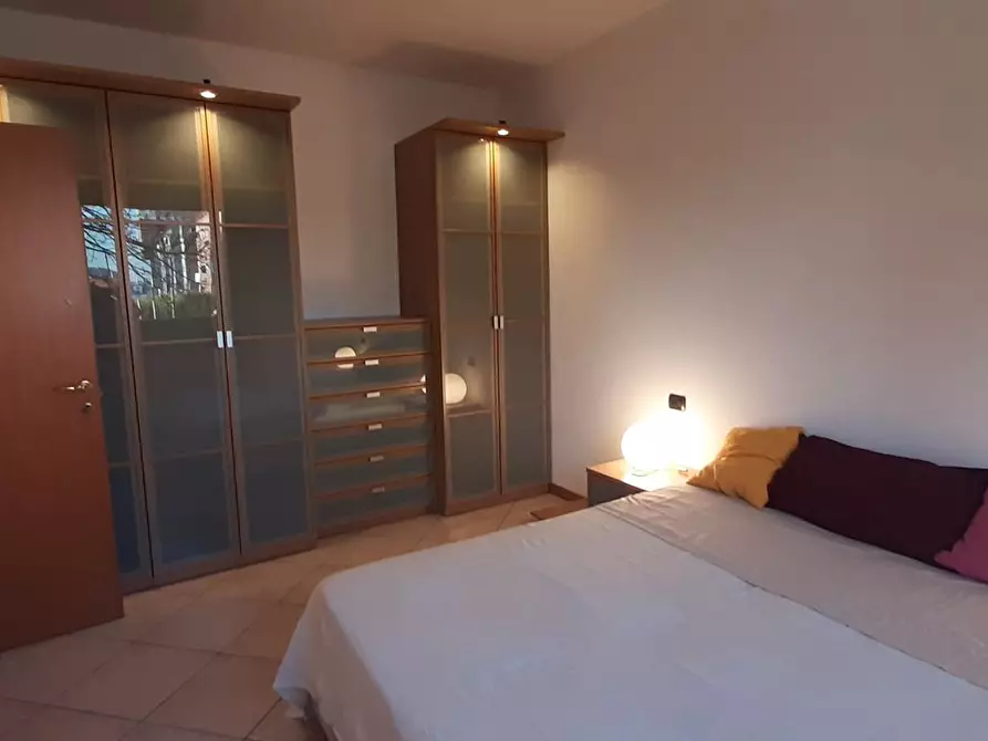 Immagine 3 di Appartamento in affitto  in piazza dei daini 4 a Milano