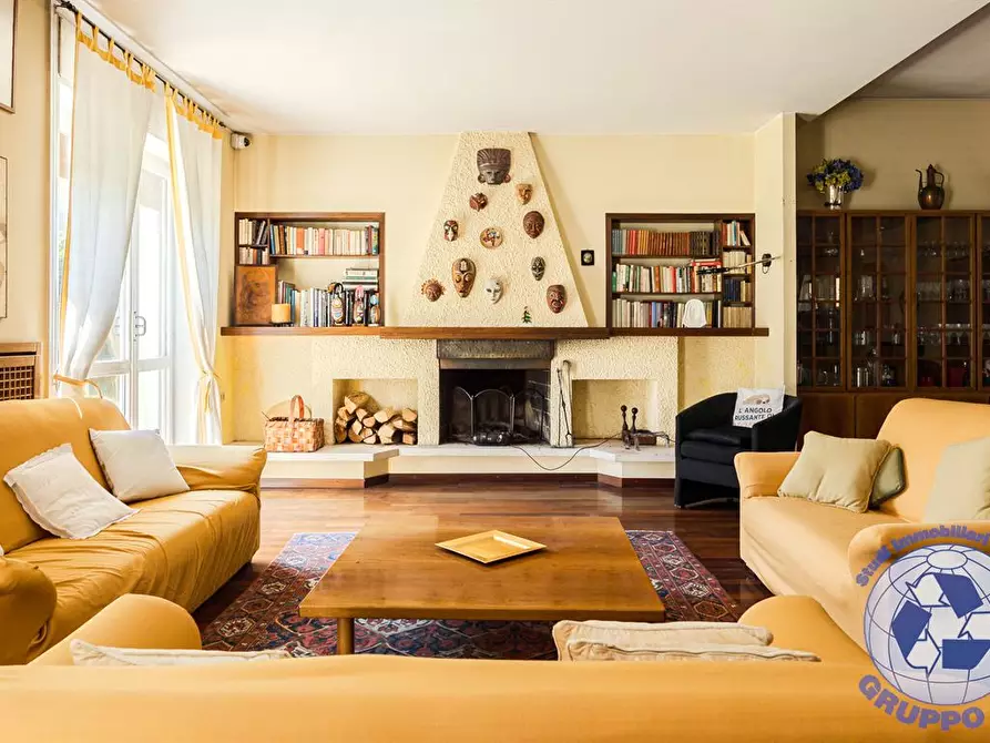 Immagine 3 di Casa trifamiliare in vendita  in Via Monza 55 a Brugherio