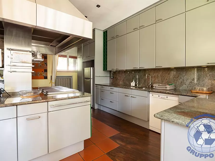 Immagine 9 di Casa trifamiliare in vendita  in Via Monza 55 a Brugherio