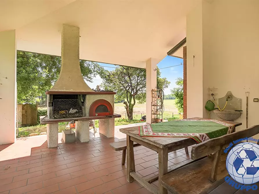 Immagine 3 di Villa in vendita  in via cappelletta a Camparada