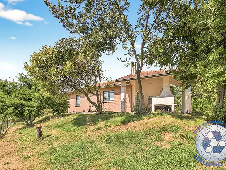 Immagine 4 di Villa in vendita  in via cappelletta a Camparada