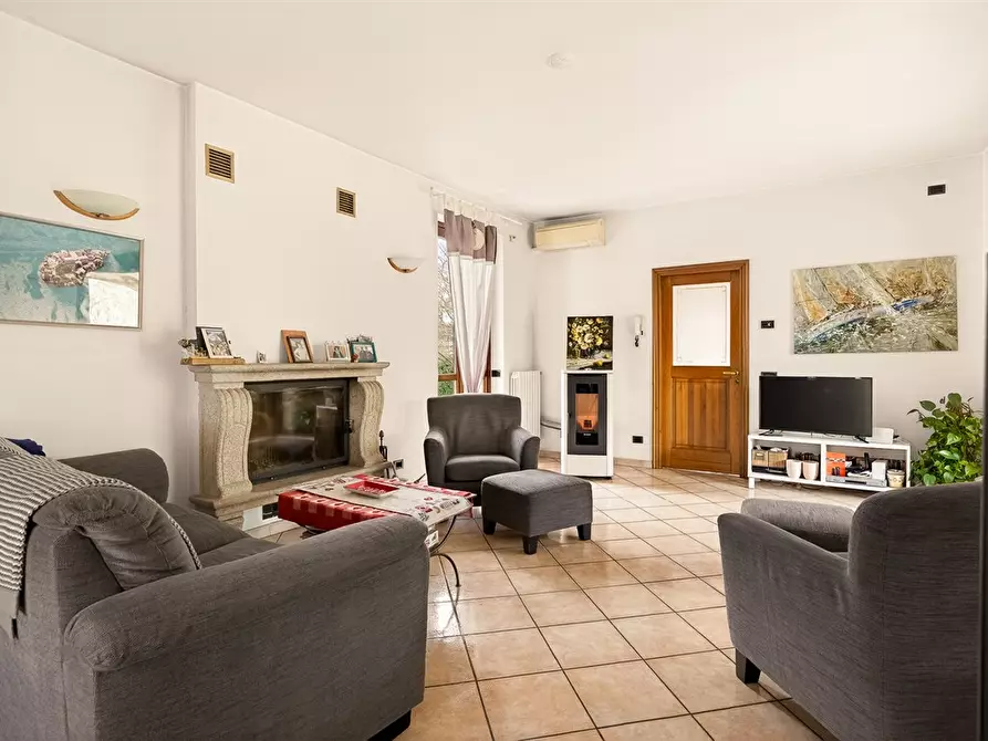 Immagine 3 di Capannone industriale in vendita  in strada vicinale della canova 4 a Abbiategrasso