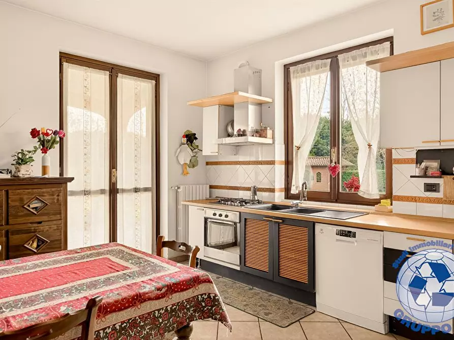 Immagine 6 di Casa indipendente in vendita  in strada vicinale della canova 4 a Abbiategrasso