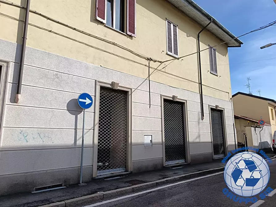Immagine 8 di Negozio in affitto  in Via Marco d'Agrate 10 a Monza