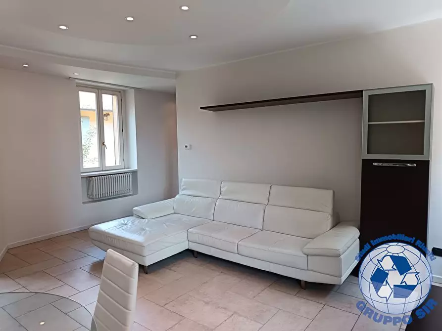 Immagine 3 di Appartamento in vendita  in via tommaso gallarati scotti 21 a Vimercate
