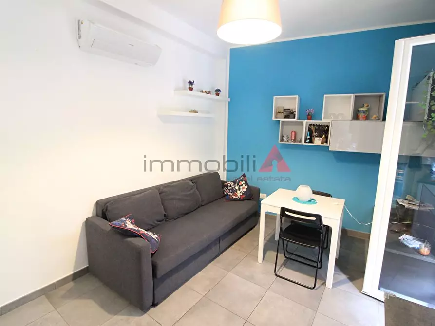 Immagine 1 di Appartamento in affitto  in via liscate a Milano