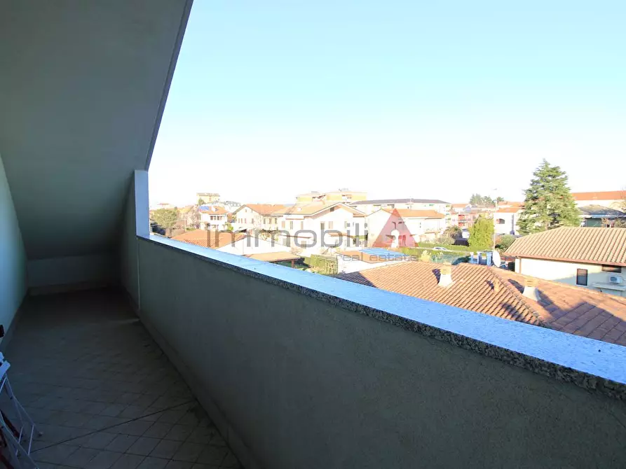 Immagine 3 di Appartamento in affitto  a Carugate
