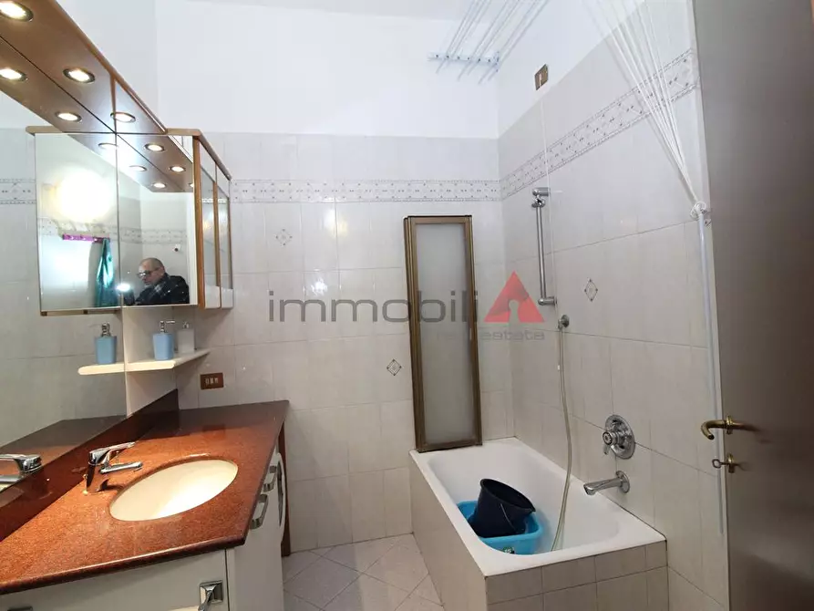 Immagine 7 di Appartamento in affitto  a Brugherio