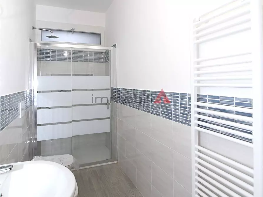 Immagine 7 di Appartamento in vendita  a Brugherio