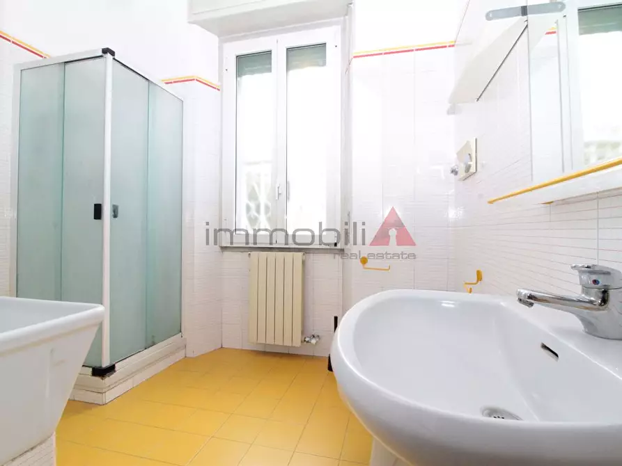 Immagine 7 di Appartamento in vendita  a Brugherio