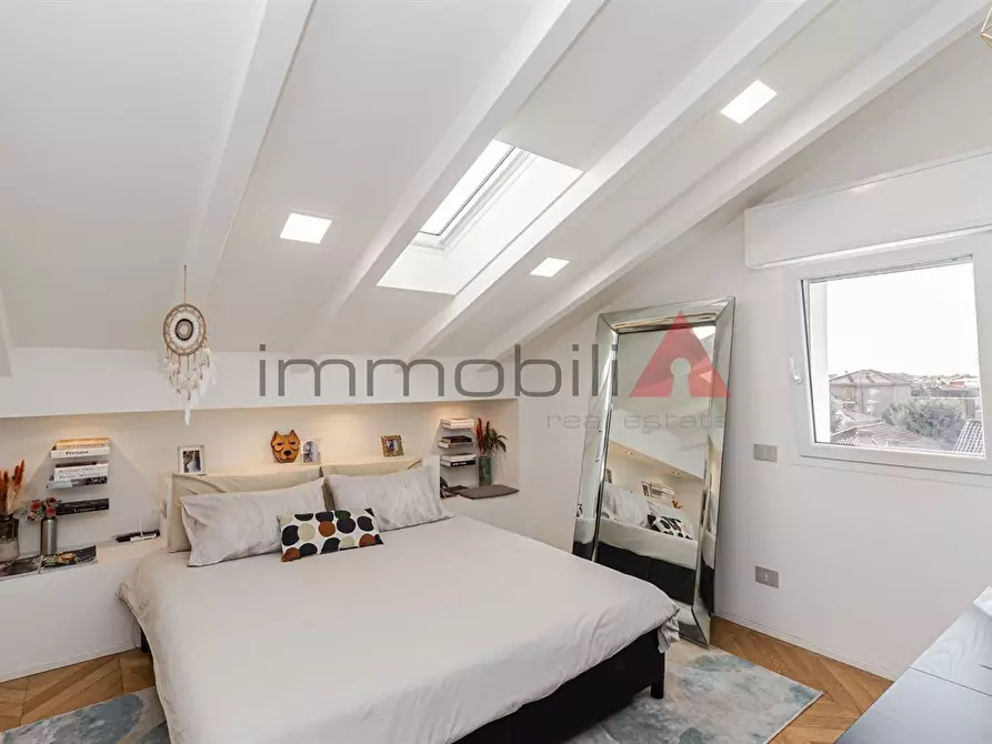 Immagine 3 di Appartamento in vendita  a Brugherio