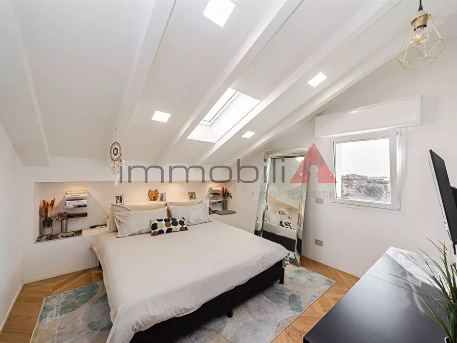 Immagine 4 di Appartamento in vendita  a Brugherio