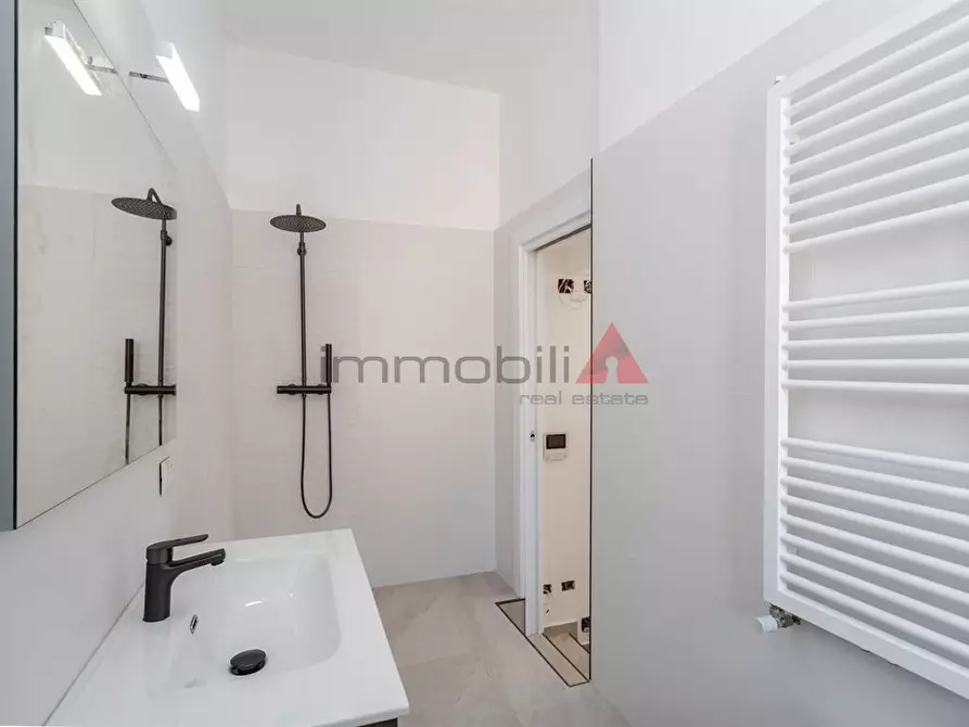 Immagine 8 di Appartamento in vendita  a Brugherio