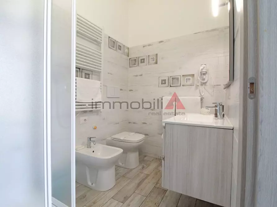 Immagine 3 di Appartamento in vendita  a Monza