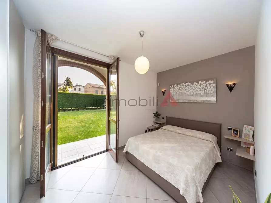 Immagine 2 di Appartamento in vendita  a Calco