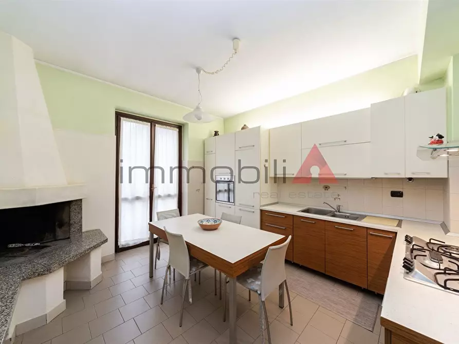Immagine 3 di Casa semindipendente in vendita  a Nova Milanese